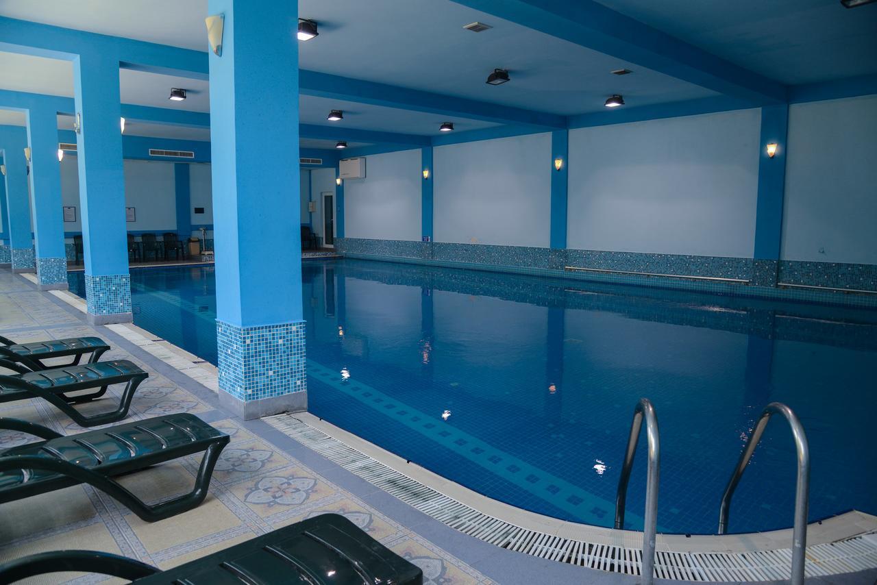 City Mansion Aparthotel Баку Экстерьер фото