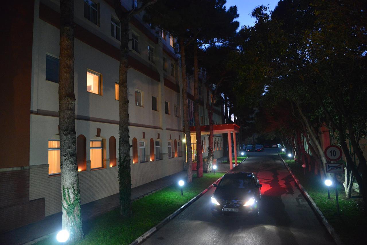 City Mansion Aparthotel Баку Экстерьер фото