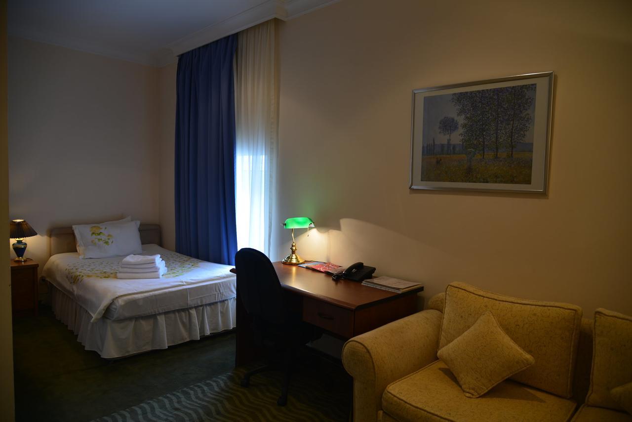 City Mansion Aparthotel Баку Экстерьер фото