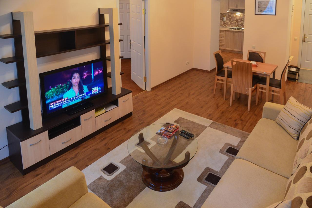 City Mansion Aparthotel Баку Экстерьер фото