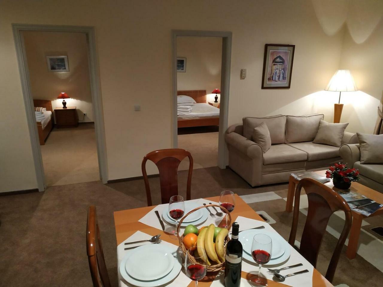 City Mansion Aparthotel Баку Экстерьер фото