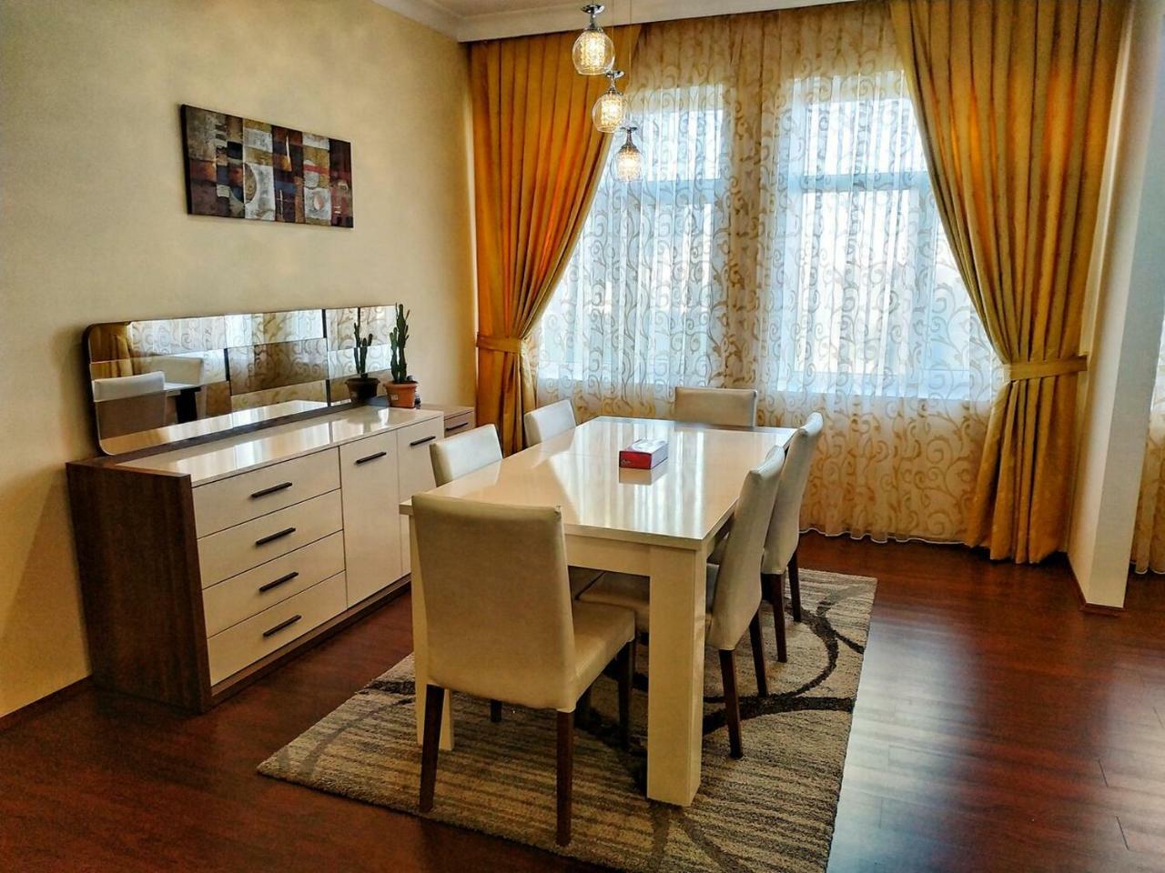 City Mansion Aparthotel Баку Экстерьер фото